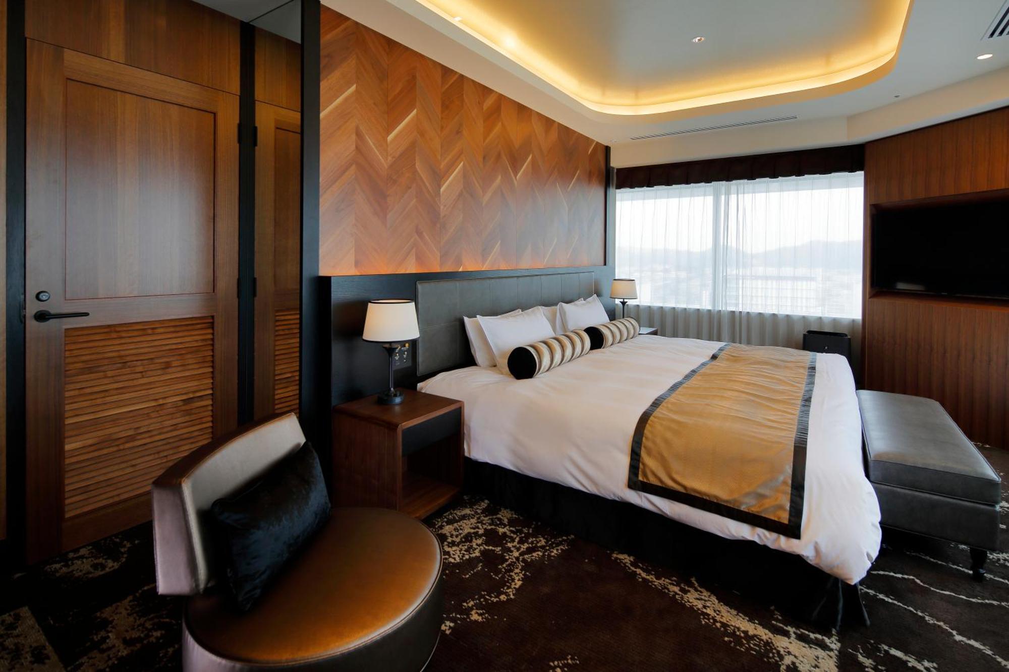 Hotel Monterey Himeji Bagian luar foto