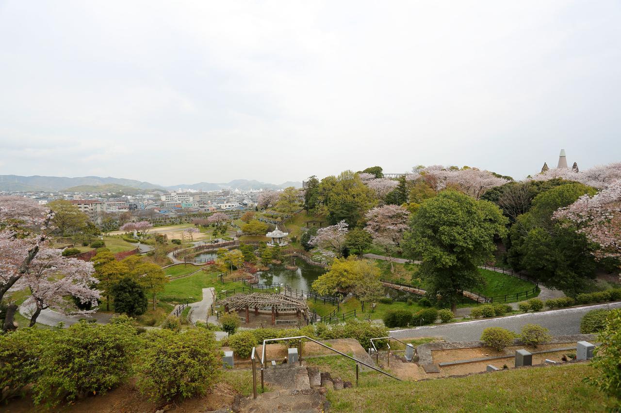 Hotel Monterey Himeji Bagian luar foto