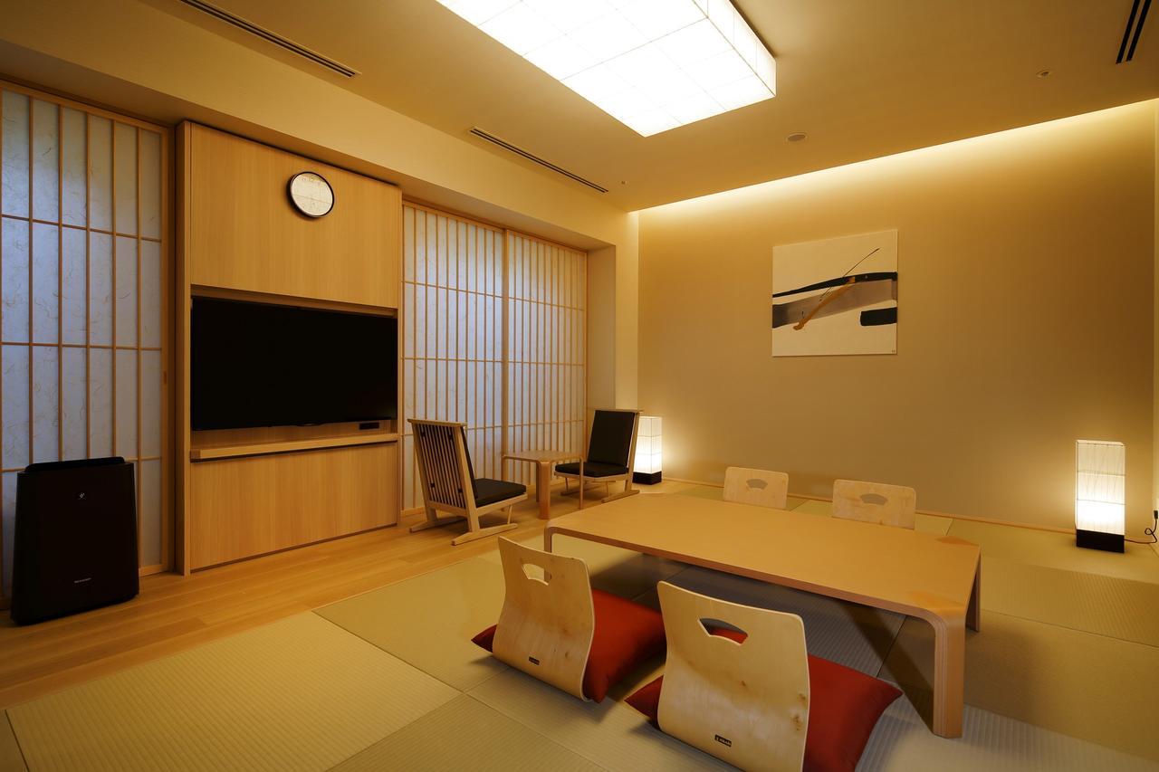 Hotel Monterey Himeji Bagian luar foto